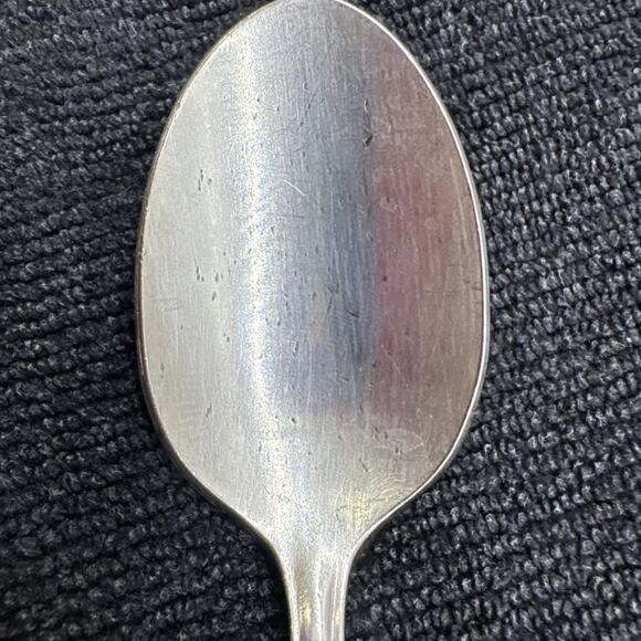 International Silver plate Tea Spoon Taiwan 1971-1991 - Picture 2 of 6